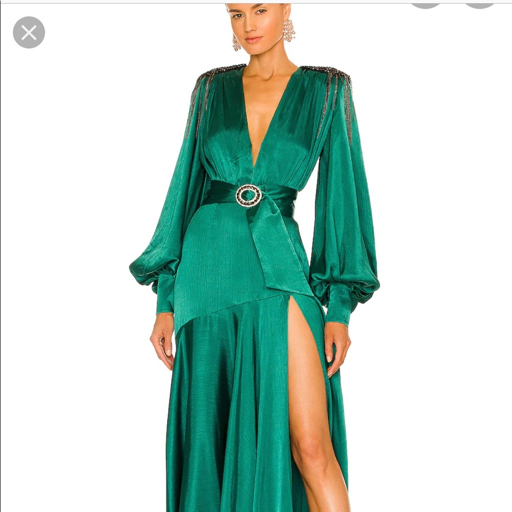 Bronx and Banco Emerald Carmen Gown